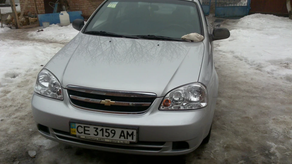 Chevrolet Lacetti 4