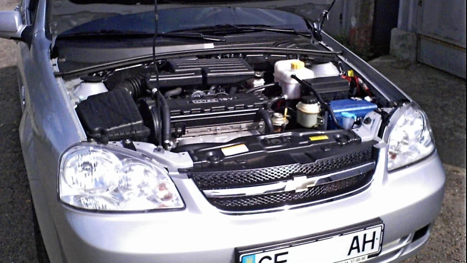Chevrolet Lacetti 3