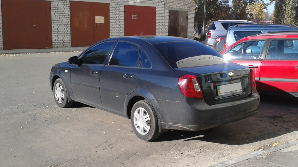 Chevrolet Lacetti 4