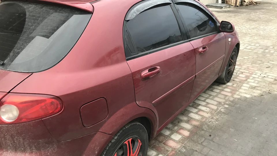 Chevrolet Lacetti 3