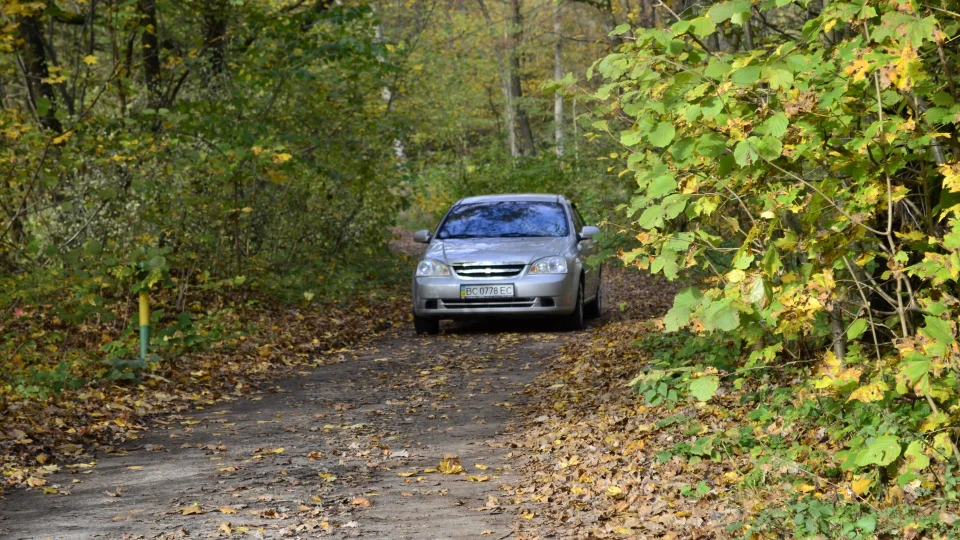 Chevrolet Lacetti 4