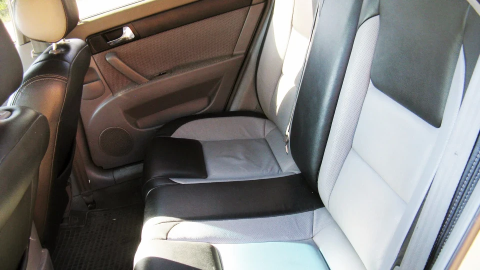 Chevrolet Lacetti 4