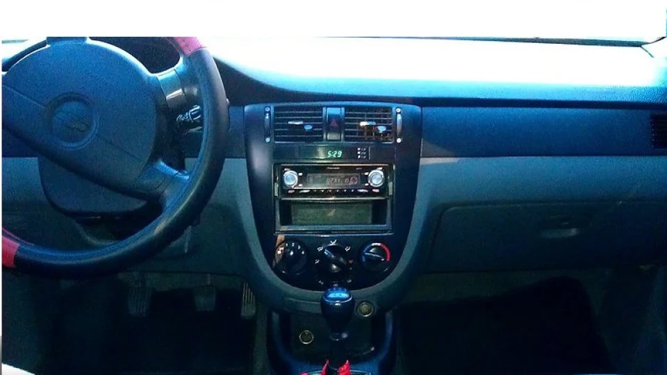 Chevrolet Lacetti 3