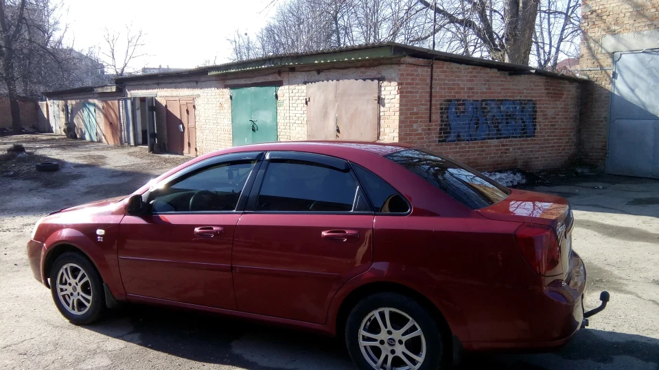 Chevrolet Lacetti 5
