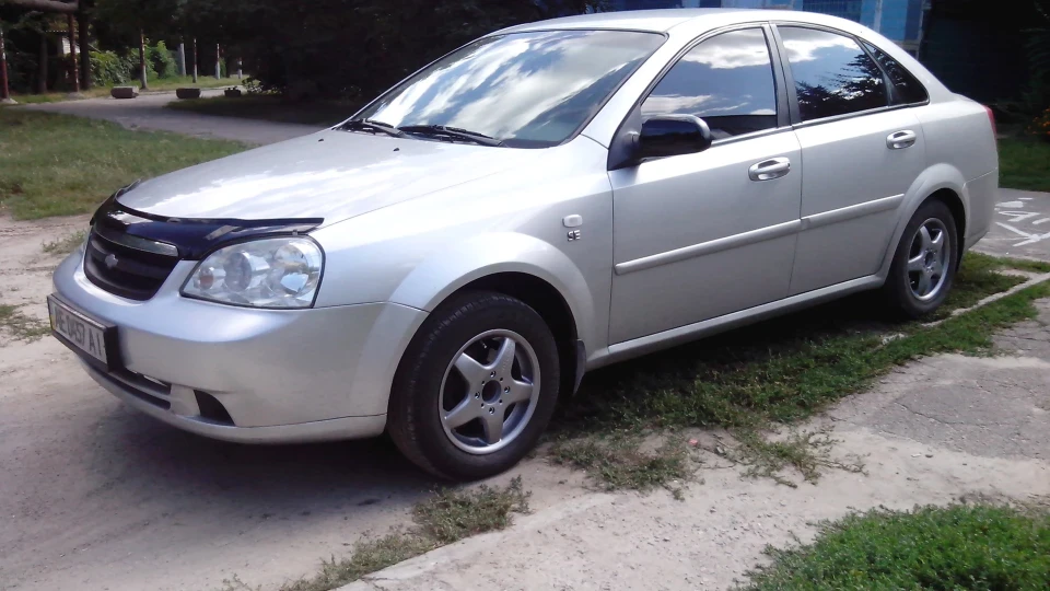 Chevrolet Lacetti 2