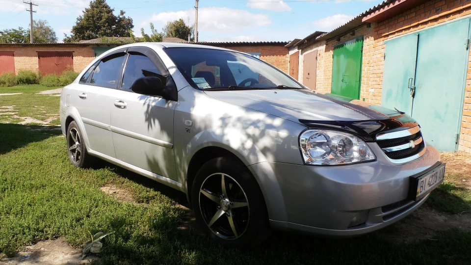 Chevrolet Lacetti 2
