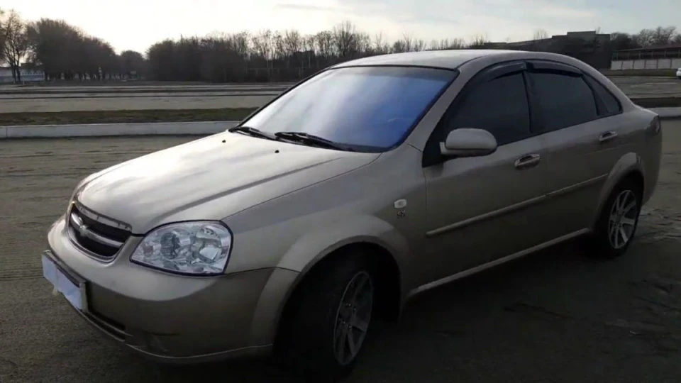 Chevrolet Lacetti 2