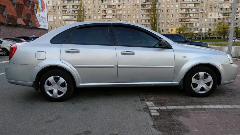 Chevrolet Lacetti 2