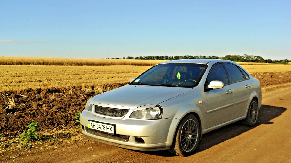 Chevrolet Lacetti 3