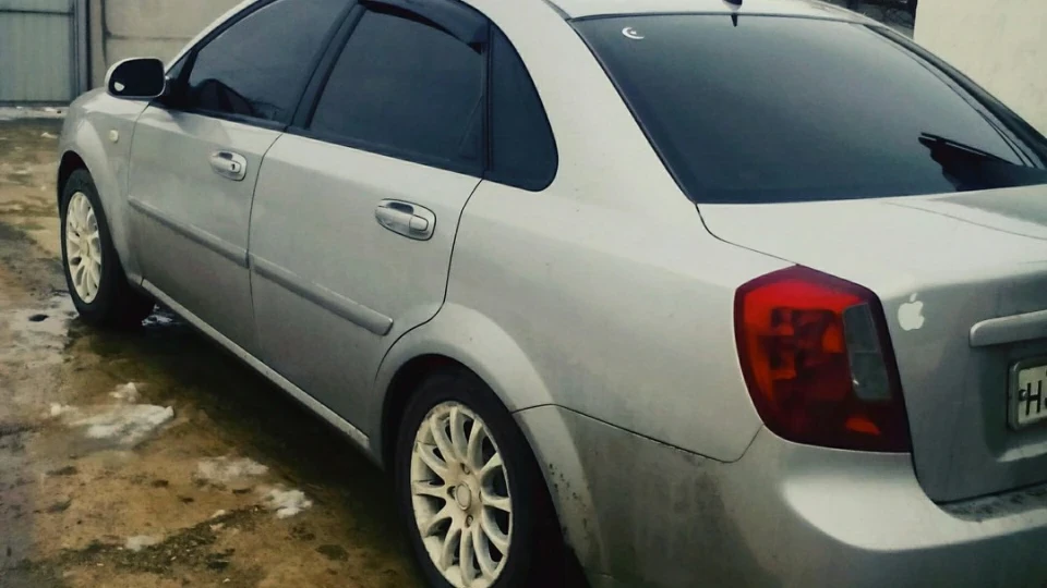 Chevrolet Lacetti 3