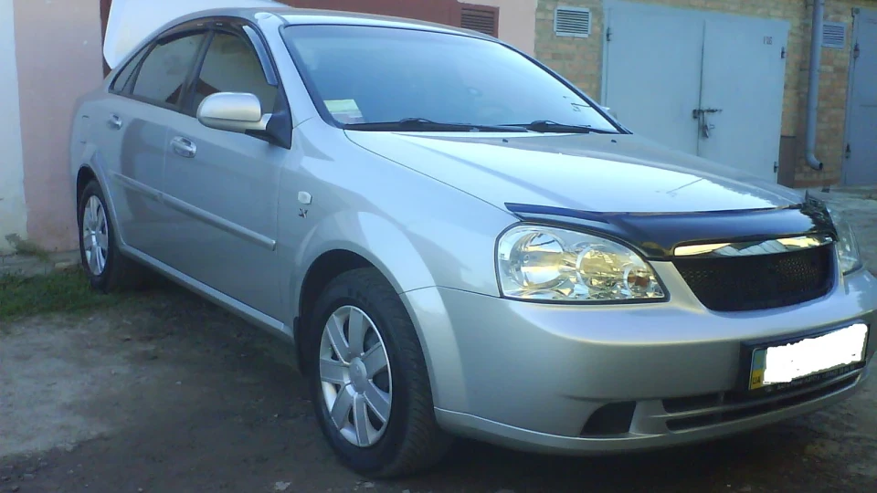 Chevrolet Lacetti 3