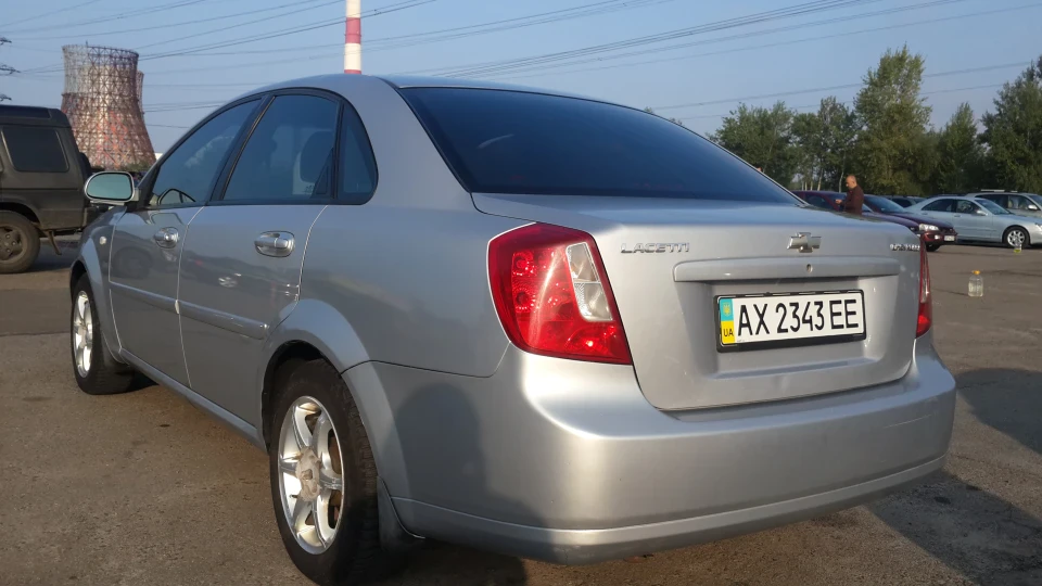 Chevrolet Lacetti 2