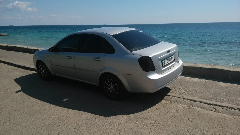 Chevrolet Lacetti 4