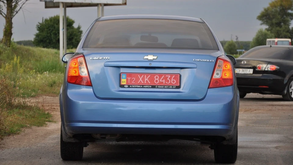Chevrolet Lacetti 3