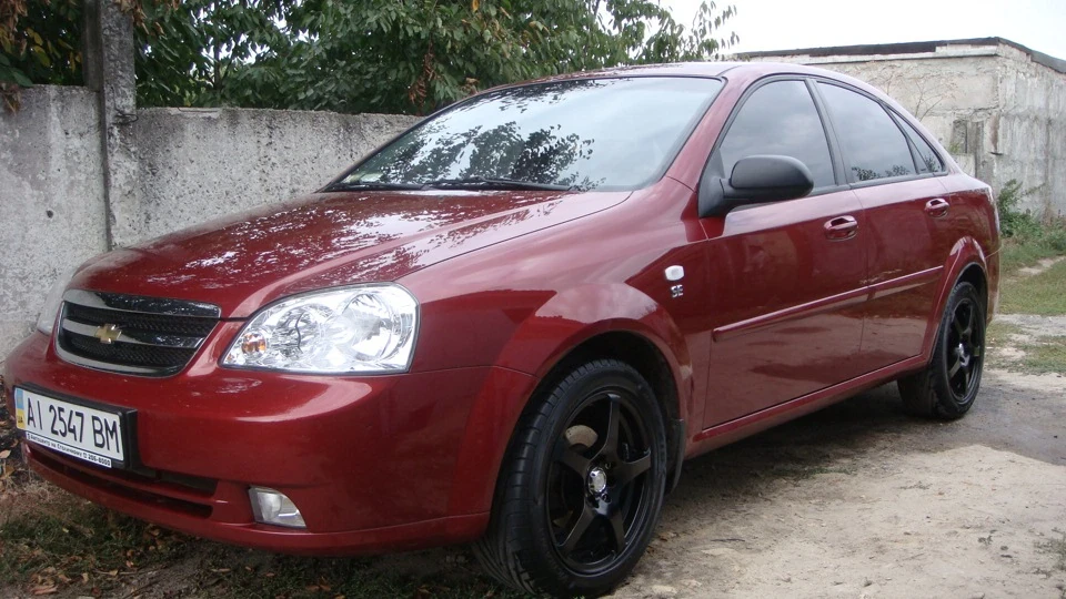 Chevrolet Lacetti 4