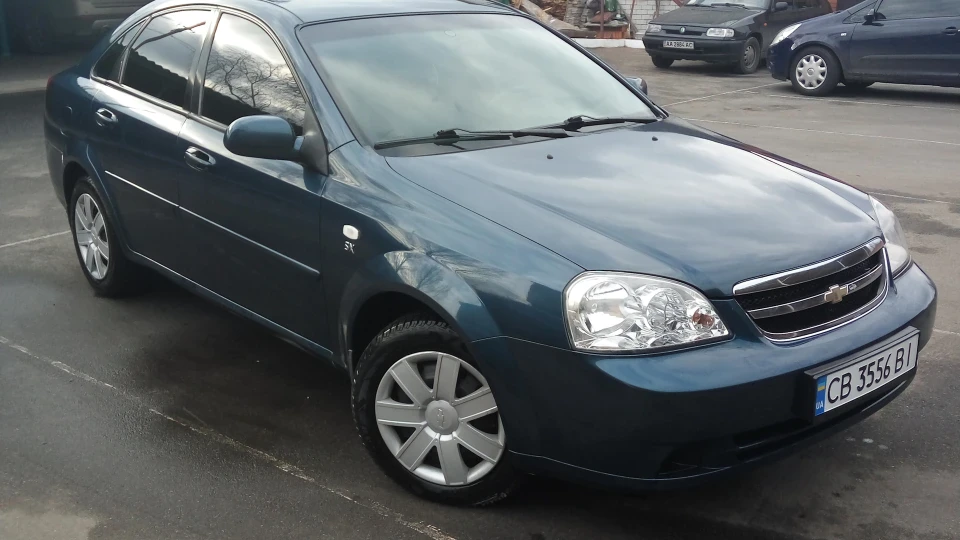 Chevrolet Lacetti 3