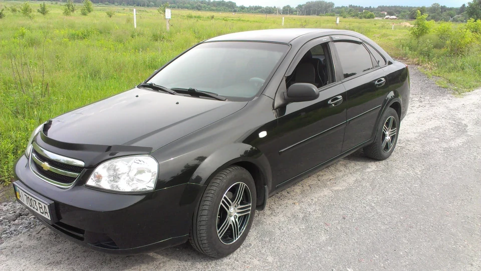 Chevrolet Lacetti 3