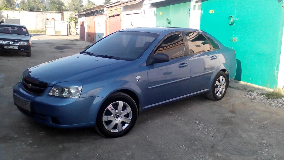 Chevrolet Lacetti 1.6 SE 2