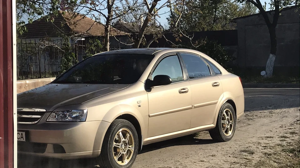 Chevrolet Lacetti 1.6