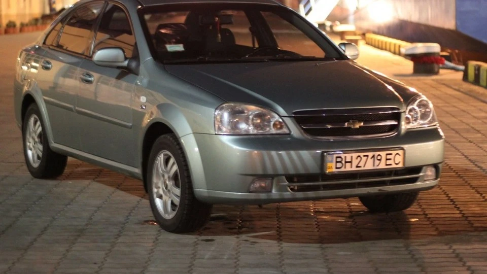 Chevrolet Lacetti 1.8 AT 3