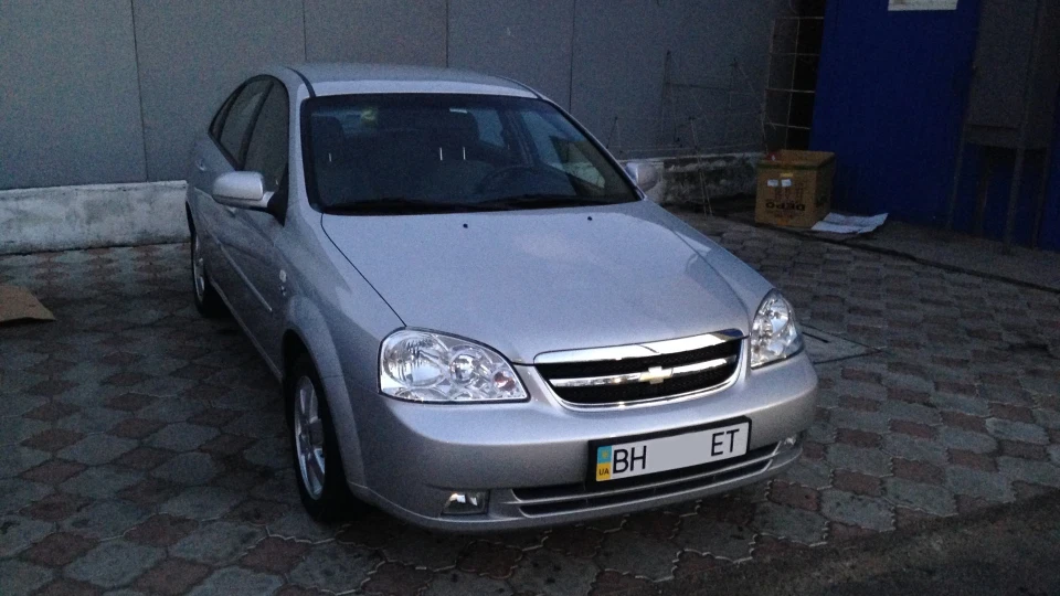 Chevrolet Lacetti 1.8 CDX AT 3