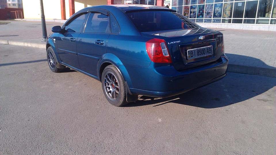 Chevrolet Lacetti 1.8 CDX Мрія 3