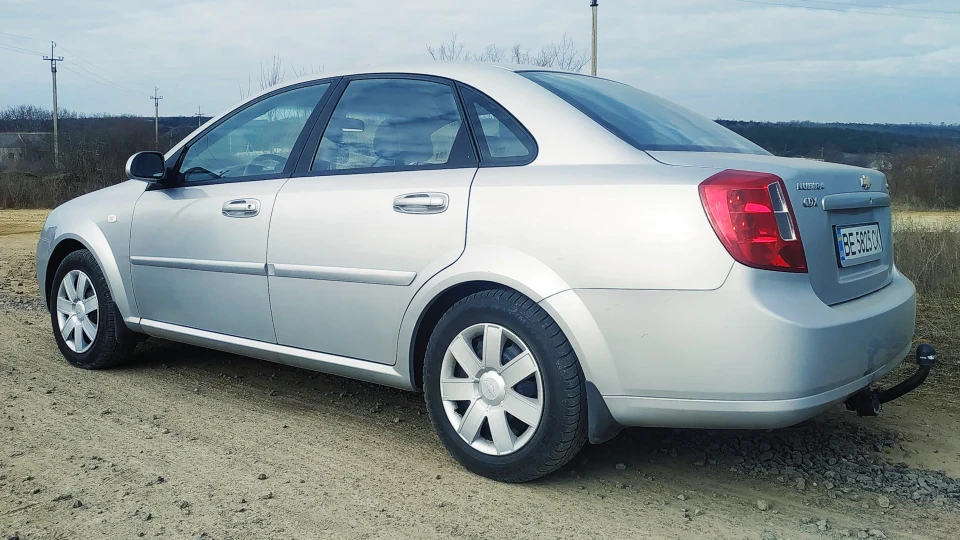 Chevrolet Lacetti 1.8 CDX UltraSedan 5