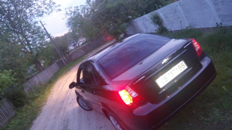 Chevrolet Lacetti 1.8 SX 3