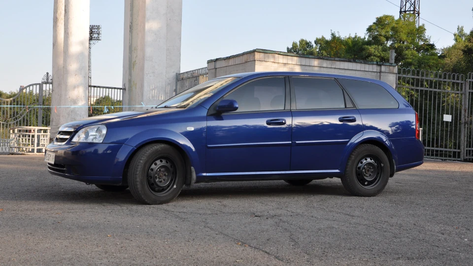 Chevrolet Lacetti 1.8 SX 4