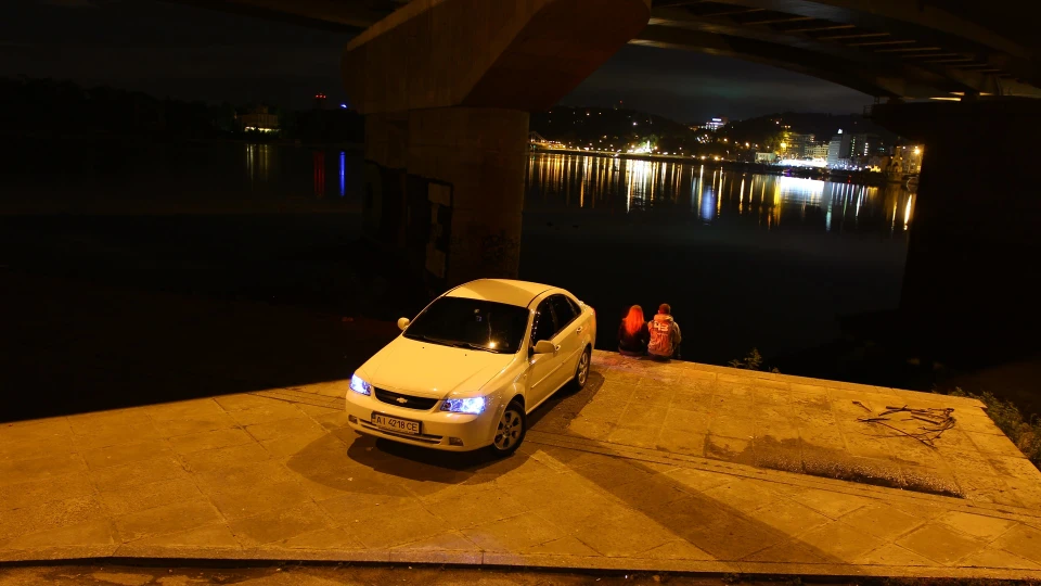 Chevrolet Lacetti 1.8 White 3