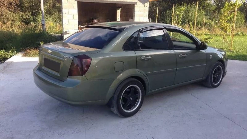 Chevrolet Lacetti 1.8sx 4