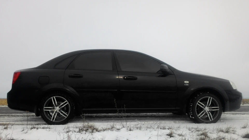 Chevrolet Lacetti Black Edition 3