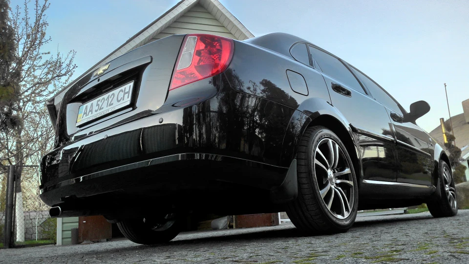 Chevrolet Lacetti Black Edition 4