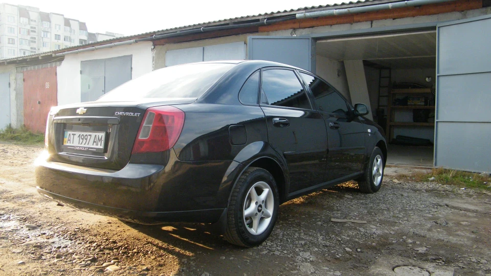 Chevrolet Lacetti "Black Lightning 1.6 16" 4