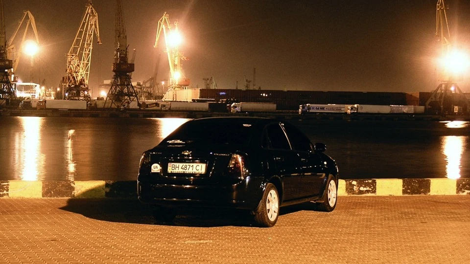Chevrolet Lacetti Black pearl 3