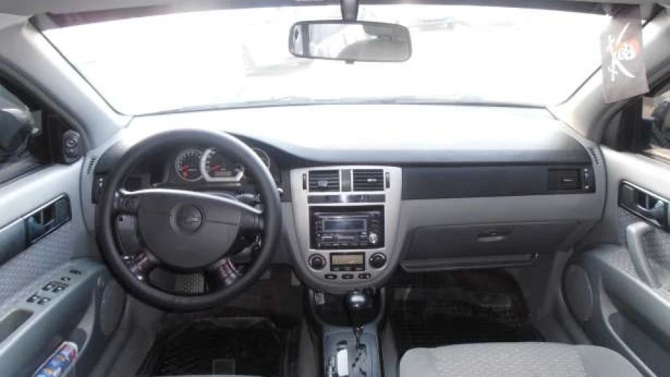 Chevrolet Lacetti Black R17 3