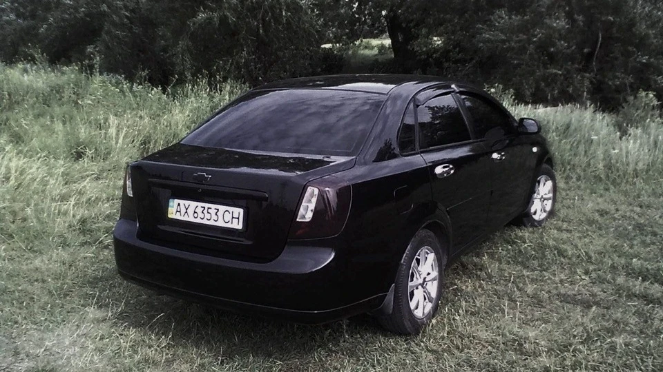 Chevrolet Lacetti Black 2