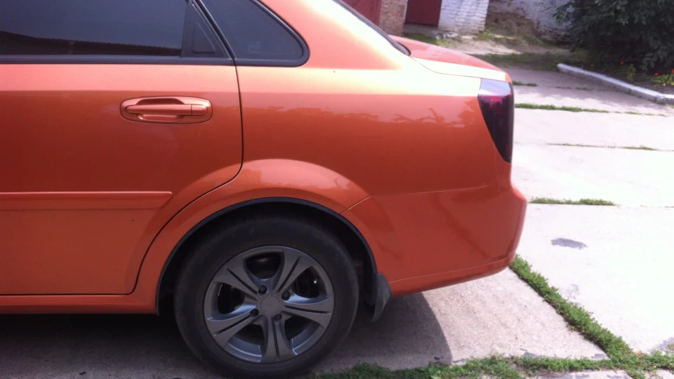 Chevrolet Lacetti CARROT_BRAN 2