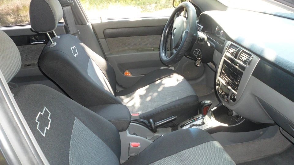 Chevrolet Lacetti CDX 1.8 AT 5