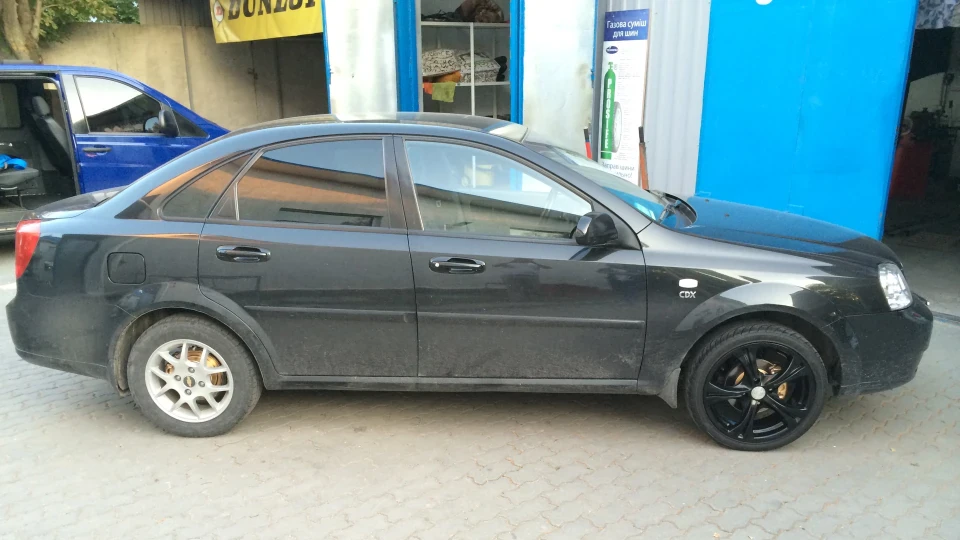 Chevrolet Lacetti CDX AT 2