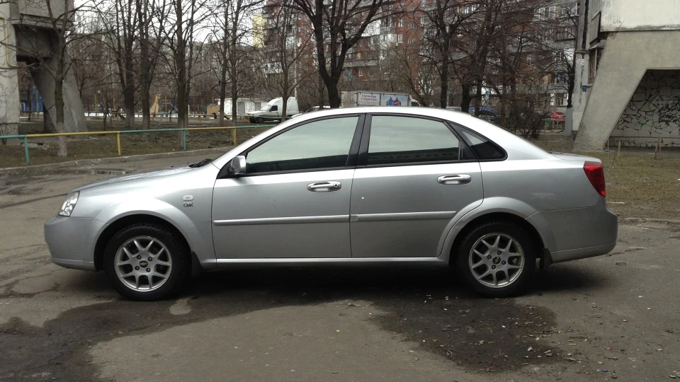 Chevrolet Lacetti CDX 2