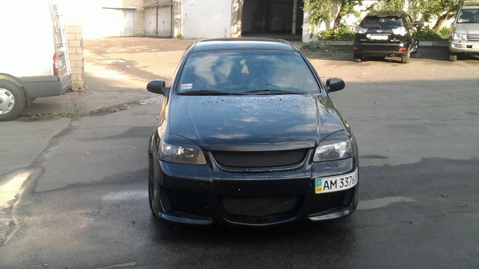 Chevrolet Lacetti Чорна 1.8 (автомат) 2