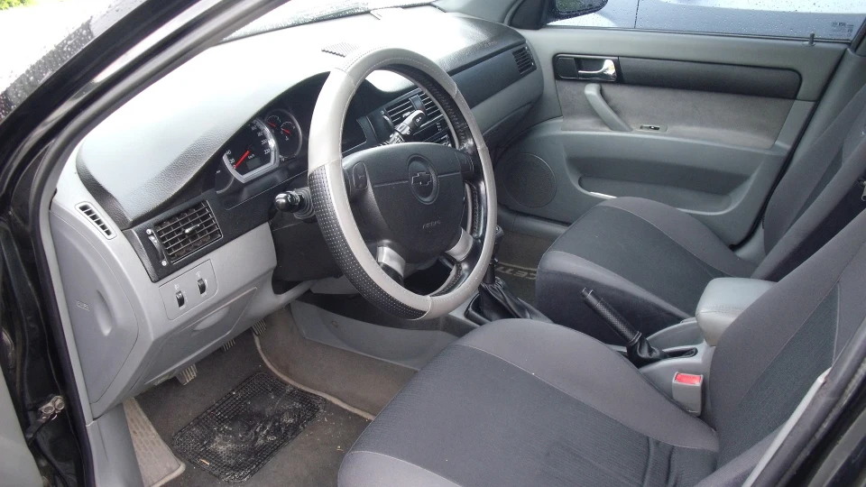 Chevrolet Lacetti Чорний Лач 5
