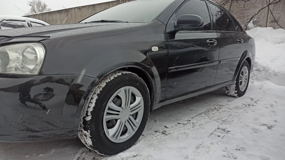 Chevrolet Lacetti Чорний
