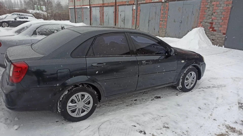 Chevrolet Lacetti Чорний 2