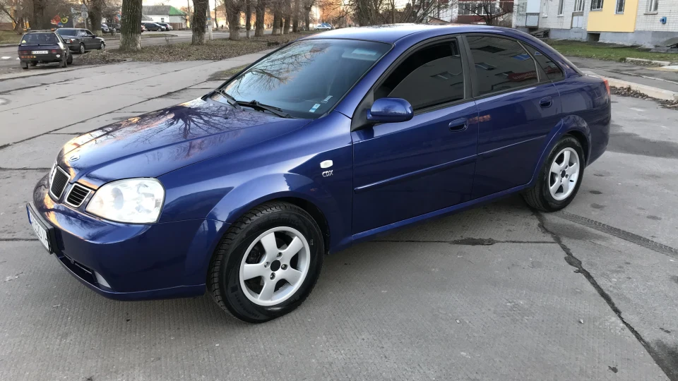 Chevrolet Lacetti Daewoo Nubira