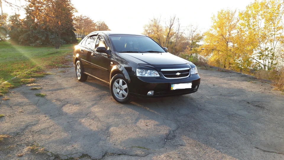 Chevrolet Lacetti Комплектація SDX 2