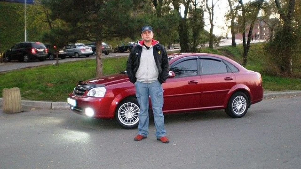 Chevrolet Lacetti червоний металік SX 3