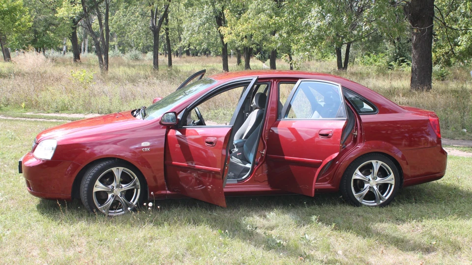 Chevrolet Lacetti Лач-хуяч