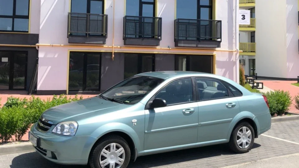 Chevrolet Lacetti Mint Green 2